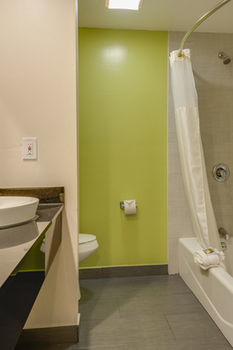 Vagabond Inn Executive - Bakersfield Downtowner 외부 사진